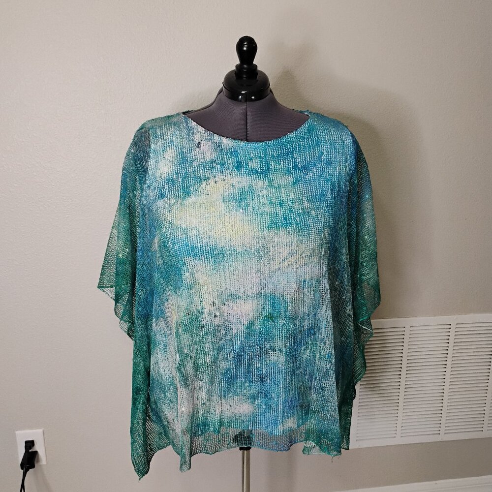 Cloth & Portrait Women's Plus Size 2X Fishnet Poncho Blouse -New with tag